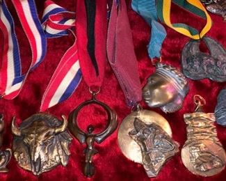 20+ PRIX DE WEST ARTIST SIGNED BRONZE BOLOS