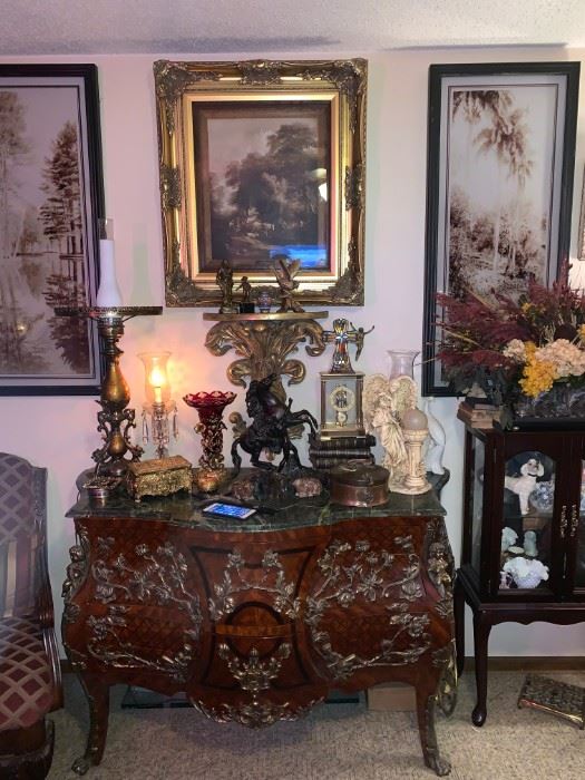  MARBLE TOP CONSOLE  $850 PICTURES PRICED SEPERATELY