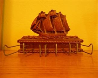 1940's Tie Rack