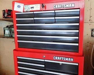 CRAFTSMAN TOOL BOX