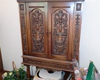 HAND CARVED STORAGE CHEST