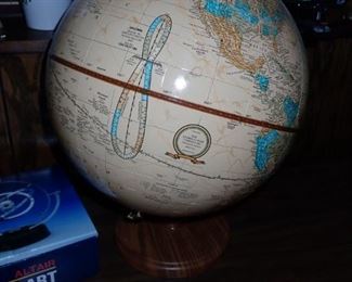 TABLE GLOBE