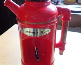 FIRE EXTINGUISHER / MUSICAL PITCHER