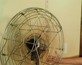 FRESN'ND-AIRE MODEL 20/ FAN - 26" HI & 20" ROUND / WORKS GREAT - SUPER FAN