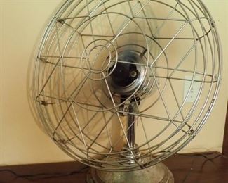 FRESN'ND-AIRE MODEL 20/ FAN - 26" HI & 20" ROUND / WORKS GREAT - SUPER FAN