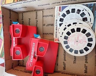 VIEWMASTER W/ SLIDES