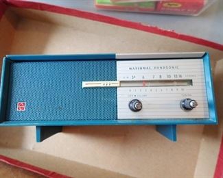 NATIONAL PANASONIC MINI RADIO