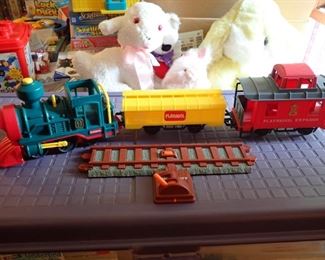 PLAYSKOOL  TRAIN SET