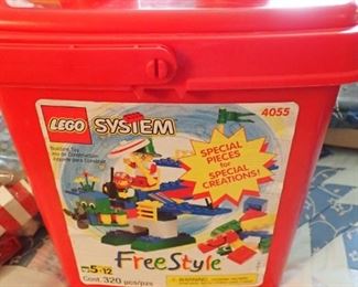 LEGO FREE STYLE SET