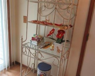 BAKERS RACK