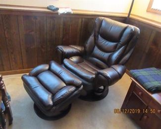 CHAIR AND OTTOMAN