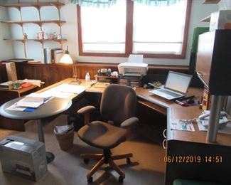DESK AND ACCESSORIES