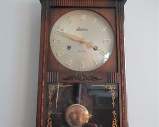 LINDEN 31 DAY KEY WIND CLOCK