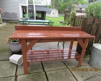 POTTING BENCH