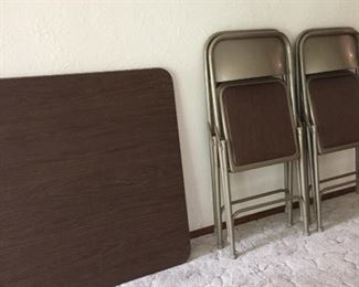 Perfect condition card table and chairs 