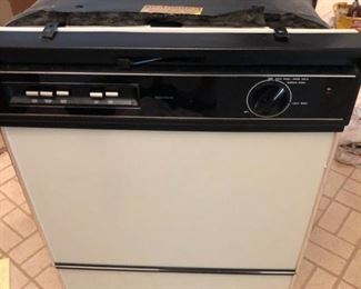 dishwasher - will sell prior sale $125 call 630-290-3825 works fine already disconnected and ready to haul out!