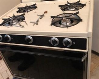 Stove for sale works great. gas ready to be removed $200 OBO call 630-290-3825 if you want to buy before the sale!