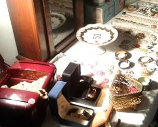 Bakelite jewelry case and watches