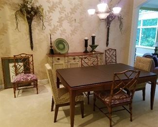 High quality Designer Dining room table, chairs and sideboard.