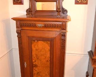 Great Cabinet ( I think this is for Silver not a music cabinet)