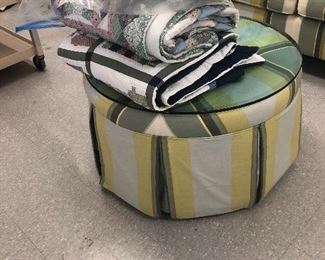MATCHING OTTOMAN & QUILTS
