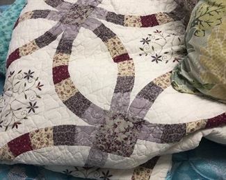 LARGE QUILT