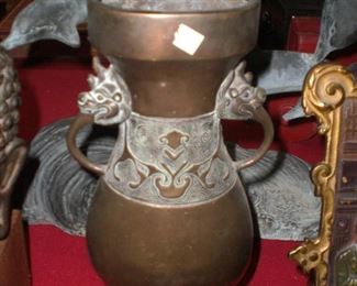 14" bronze dragon head vase 