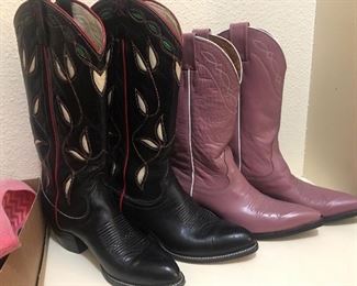 Ladies western boots from the 80’s. Black are Ralph  Lauren 