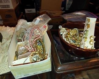 Massive collection of vintage jewelry it's everywhere