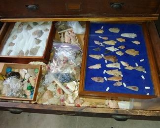 Hundreds and hundreds of arrowheads will be sold via sealed bid auction. Sealed beds start at $500 FOR ALL arrowheads that are not already priced. Just put your bid in an envelope hand the info one of the cashiers and the bids will be opened at 2 p.m. the last day of the sale