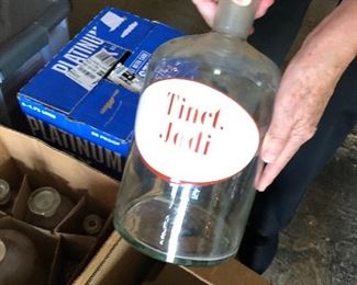 Great selection of vintage Apothecary bottles