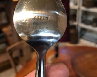 Vintage Lot of 34 Mid Century Wood Stainless Aspen Trend Pacific Flatware Japan 