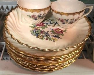 Royal China  Ming Tree 11 pieces 