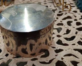 Beautiful round Sterling trinket box