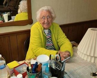 Mama Hazel Twice who has been with Kelly's since 1992