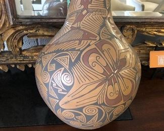 Gloria Hernandez pottery
