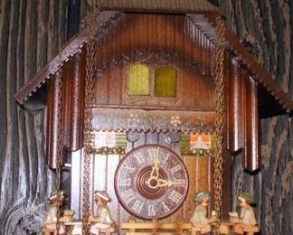 Antique & Collectible Clocks