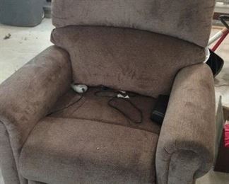 Electric push up chair