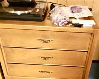 1950’s-1960’s chest excellent