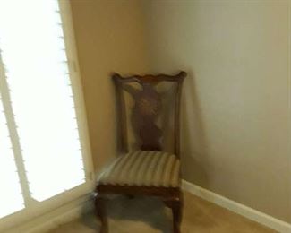 Chair that matches Secretary