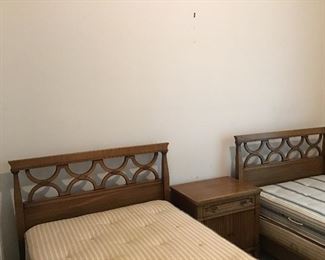Drexel Two Twin Beds