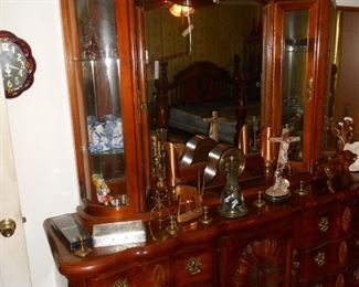 dresser.....