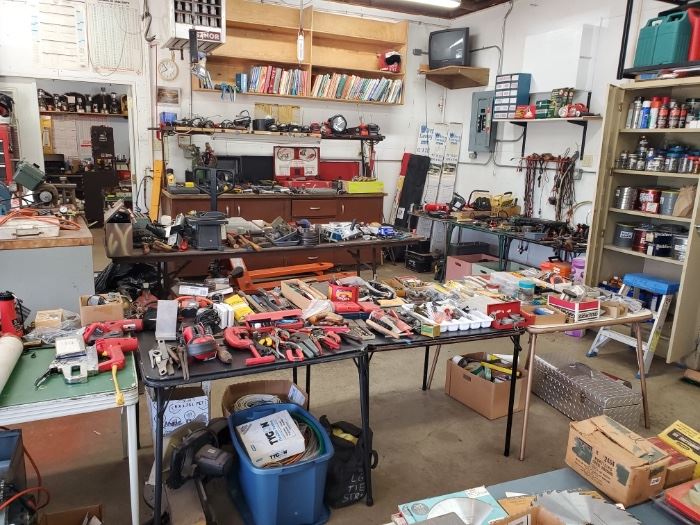Loads and Loads of tools! An entire garage full! (and it's an extra large garage!)