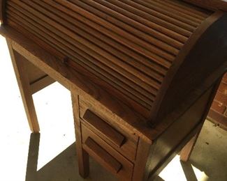 Oak Child’s Roll Top Desk with swivel chair 