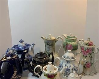 Tea Sets https://ctbids.com/#!/description/share/177991