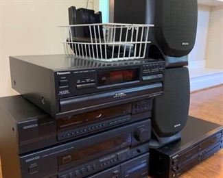 Stereo, DVD, VHS, Speakers https://ctbids.com/#!/description/share/177971