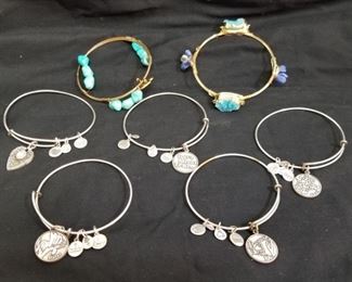 5 Alex and Ani plated jewelry bracelets + 2 stone bracelets https://ctbids.com/#!/description/share/177997