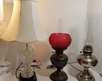3 vintage lamps, oil lamp, and converted to electric https://ctbids.com/#!/description/share/177981