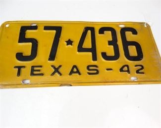 Vintage 1942 Texas License Plate