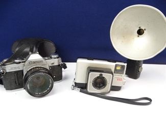 Vintage Canon Minolta Camera  Accessories Bundle